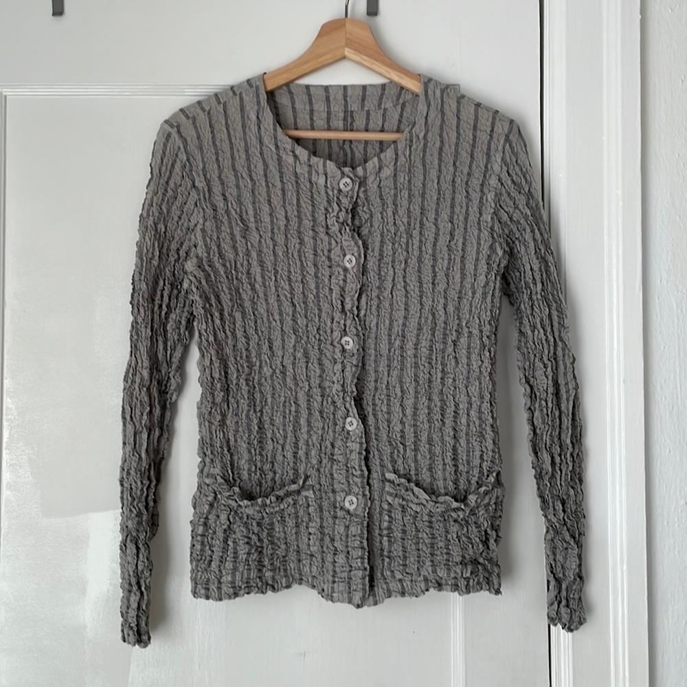 Issey Miyake Cauliflower button down cardigan top